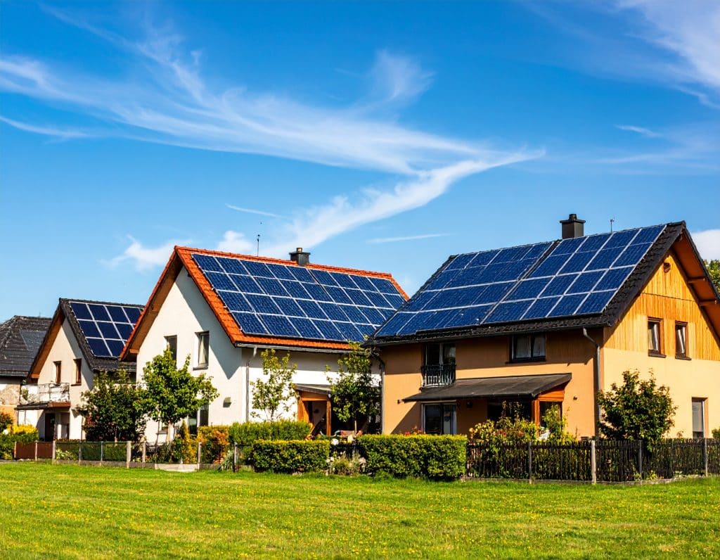 Wohnsiedlung mit Solaranlagen in Ahrensburg